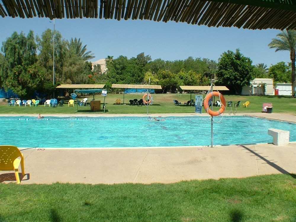 Almog Kibbutz Hotel Extérieur photo